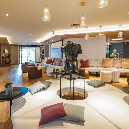 Mercure ホテル 4*