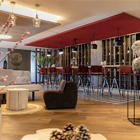 Mercure Hotel 4*