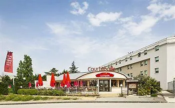 Mercure Hotel 4*